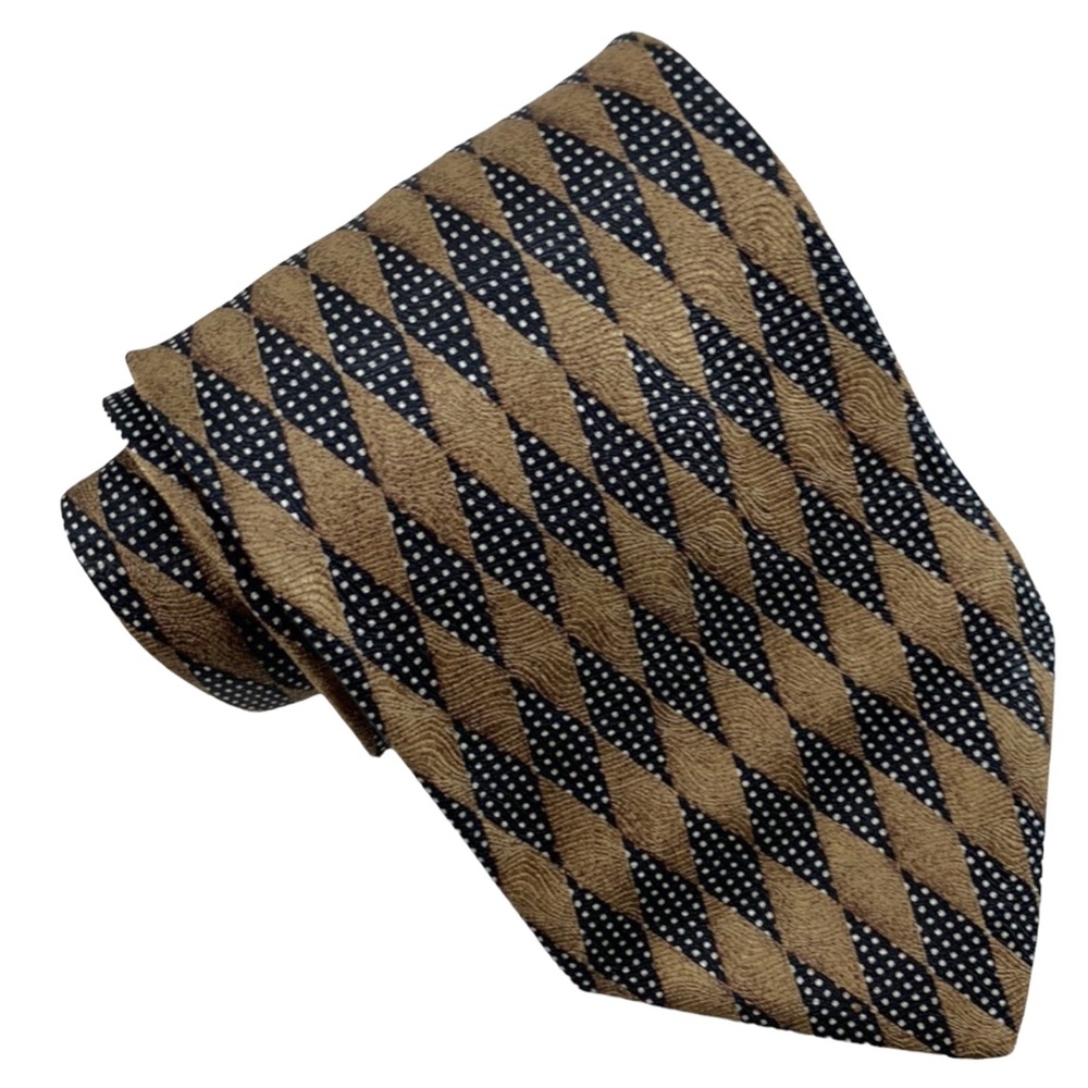 Trump Arrow - 100% Silk Tie - Made in Canada
